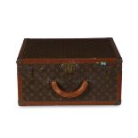 LOUIS VUITTON, A MONOGRAMMED COATED CANVAS HARD TRAVELLING CASE