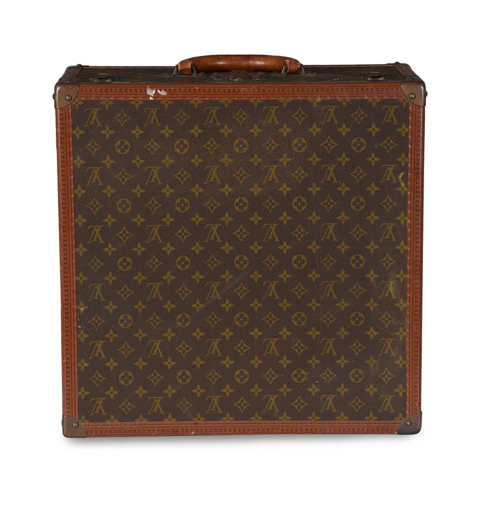 LOUIS VUITTON, A MONOGRAMMED COATED CANVAS HARD TRAVELLING CASE - Image 2 of 6