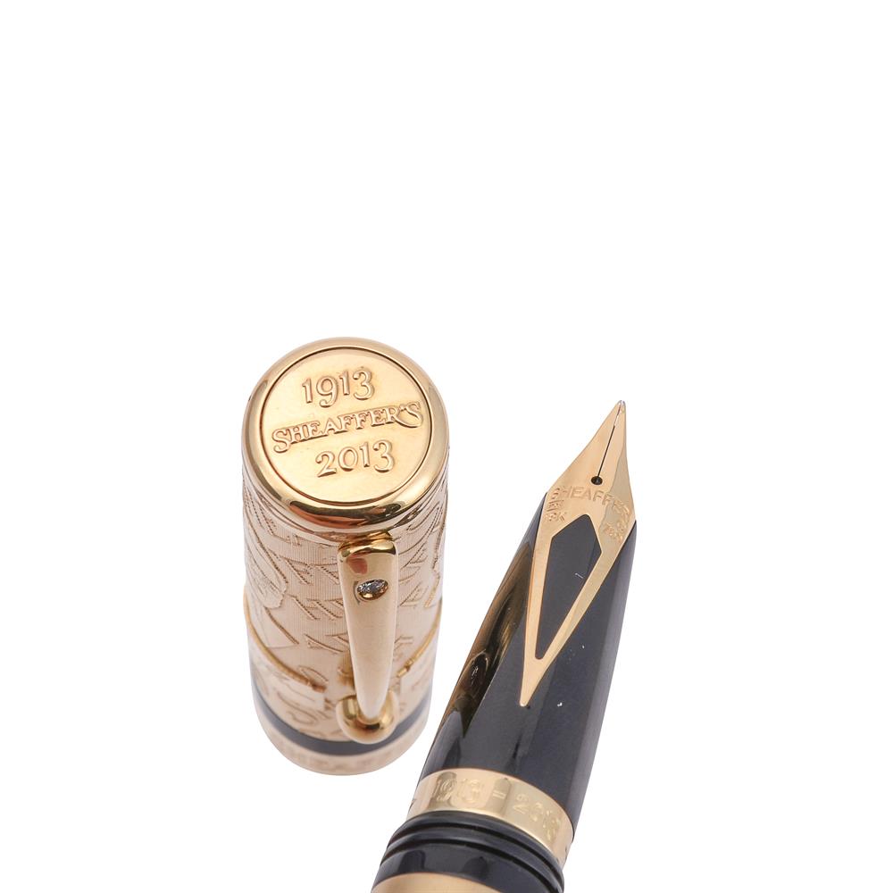 SHEAFFER, CENTENNIAL, LIMITED EDITION COLLECTION, A LIMITED EDITION 18 CARAT GOLD FOUNTAIN PEN - Image 2 of 4