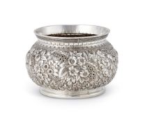 AN AMERICAN SILVER COLOURED BALUSTER BOWL