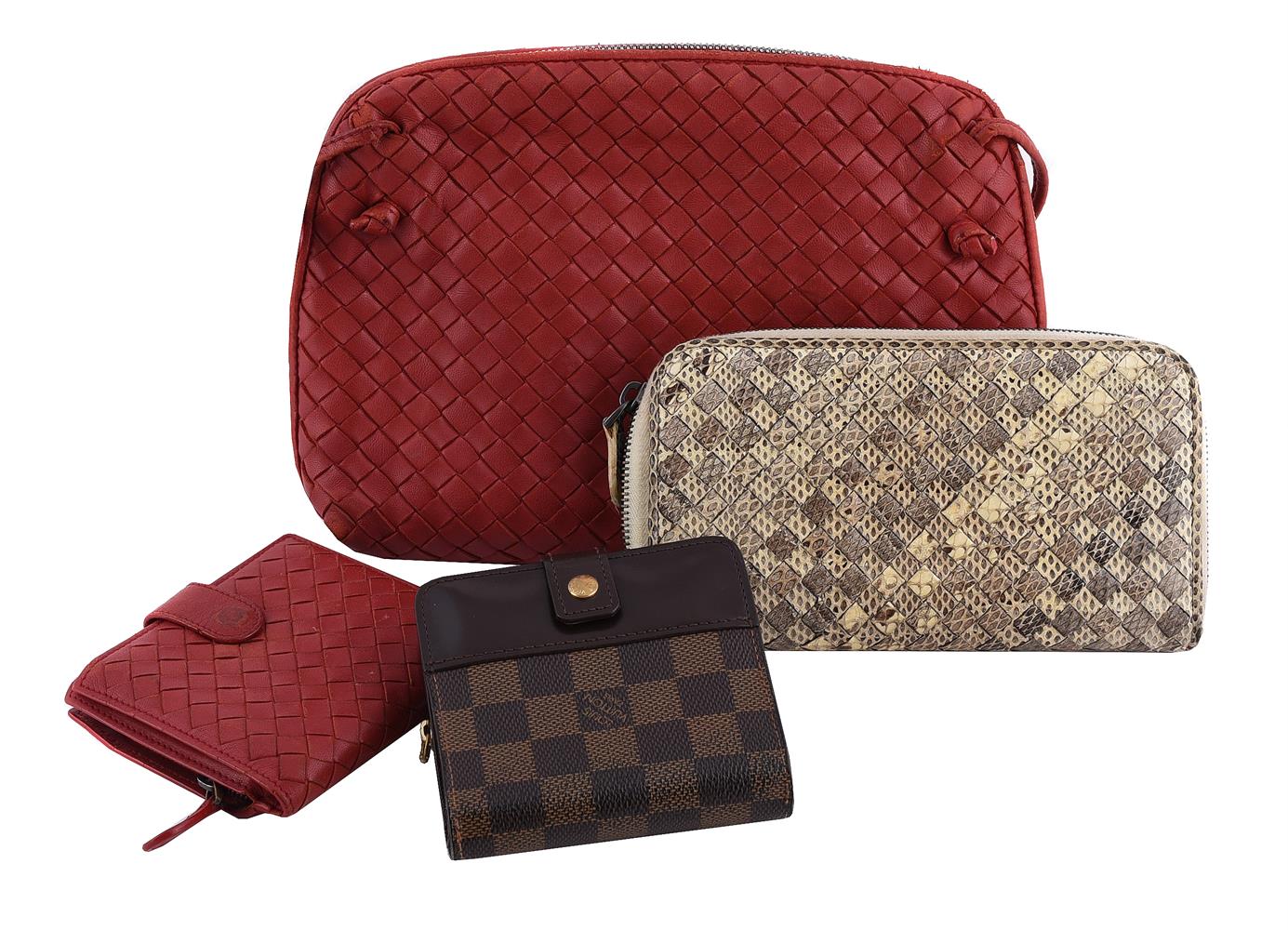 BOTTEGA VENETA, A RED LEATHER HANDBAG AND PURSE