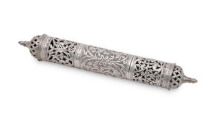 AN INDIAN SILVER COLOURED SCROLL HOLDER