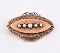 A LATE 19TH CENTURY GOLD MARQUISE SHAPED PEARL ACCENTED PANEL BROOCH
