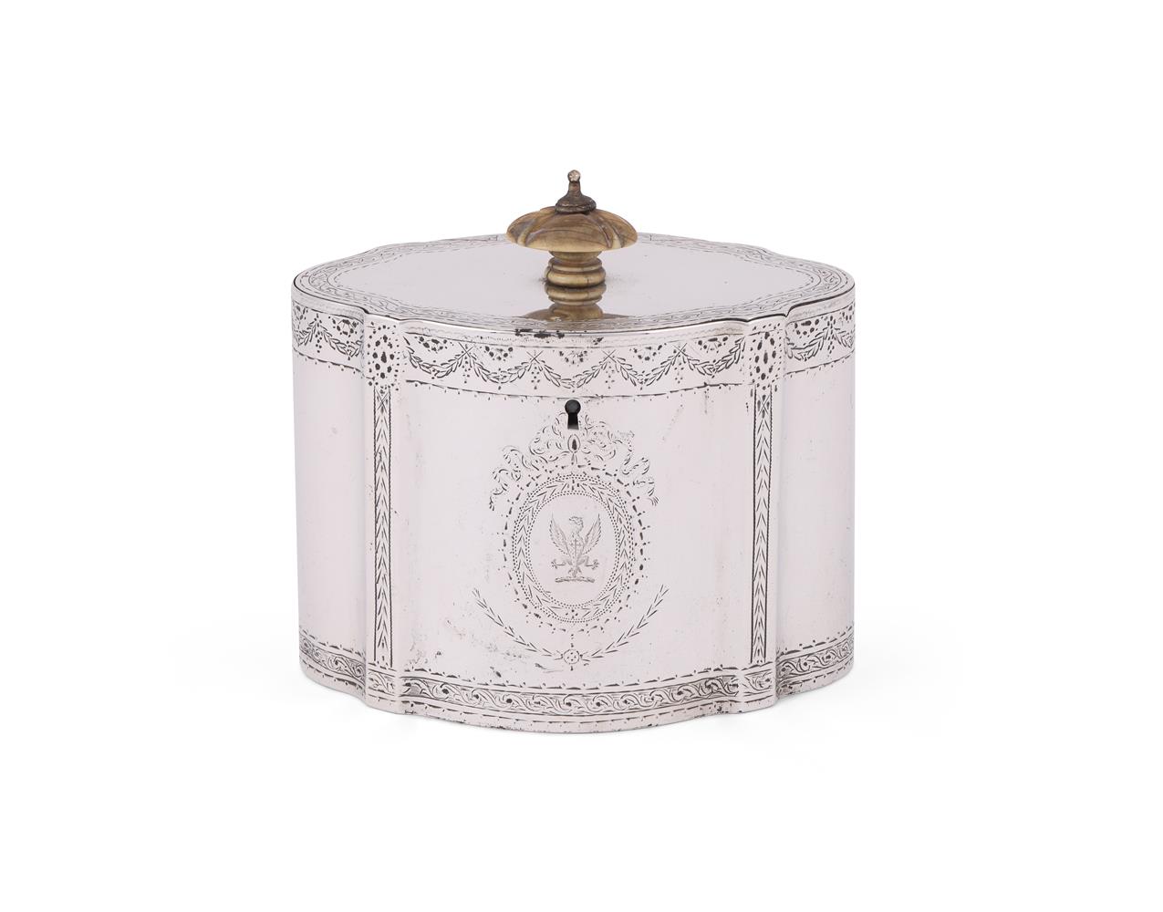 Y A VICTORIAN SILVER SHAPED OVAL TEA CADDY