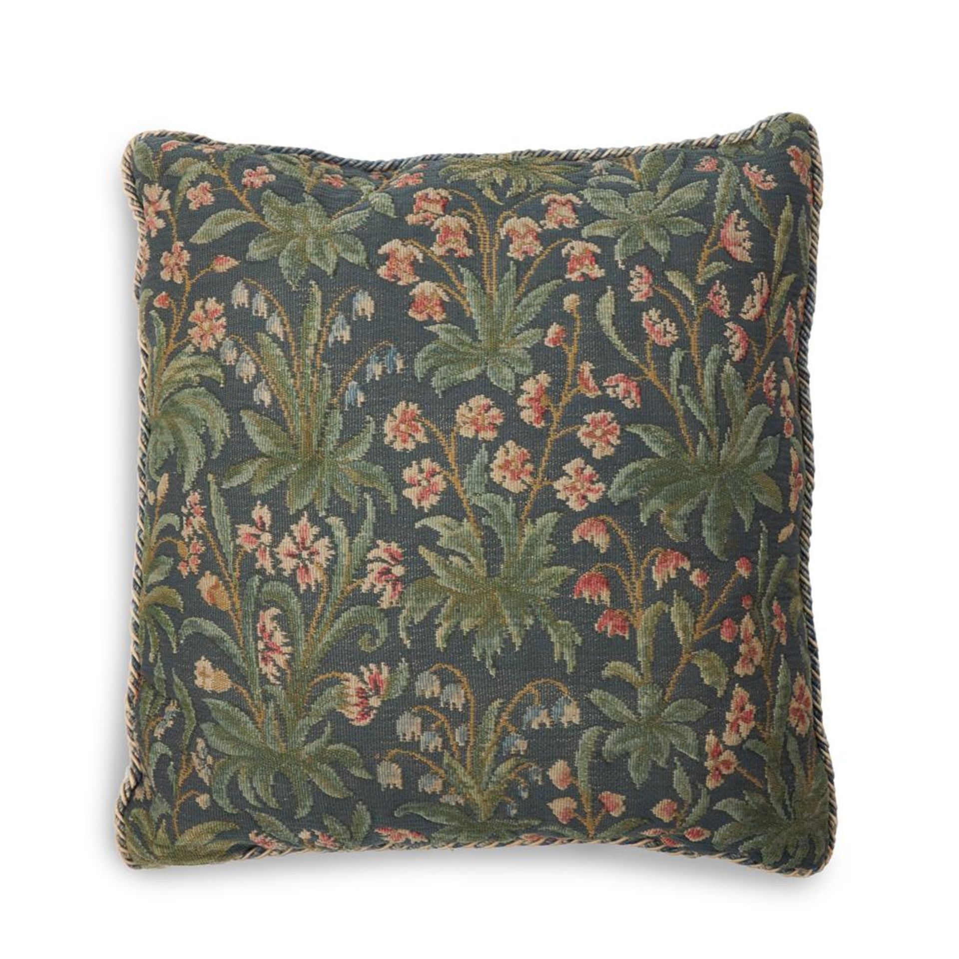A GROUP OF THREE CUSHIONS, THE FABRIC 19TH CENTURY - Image 3 of 5