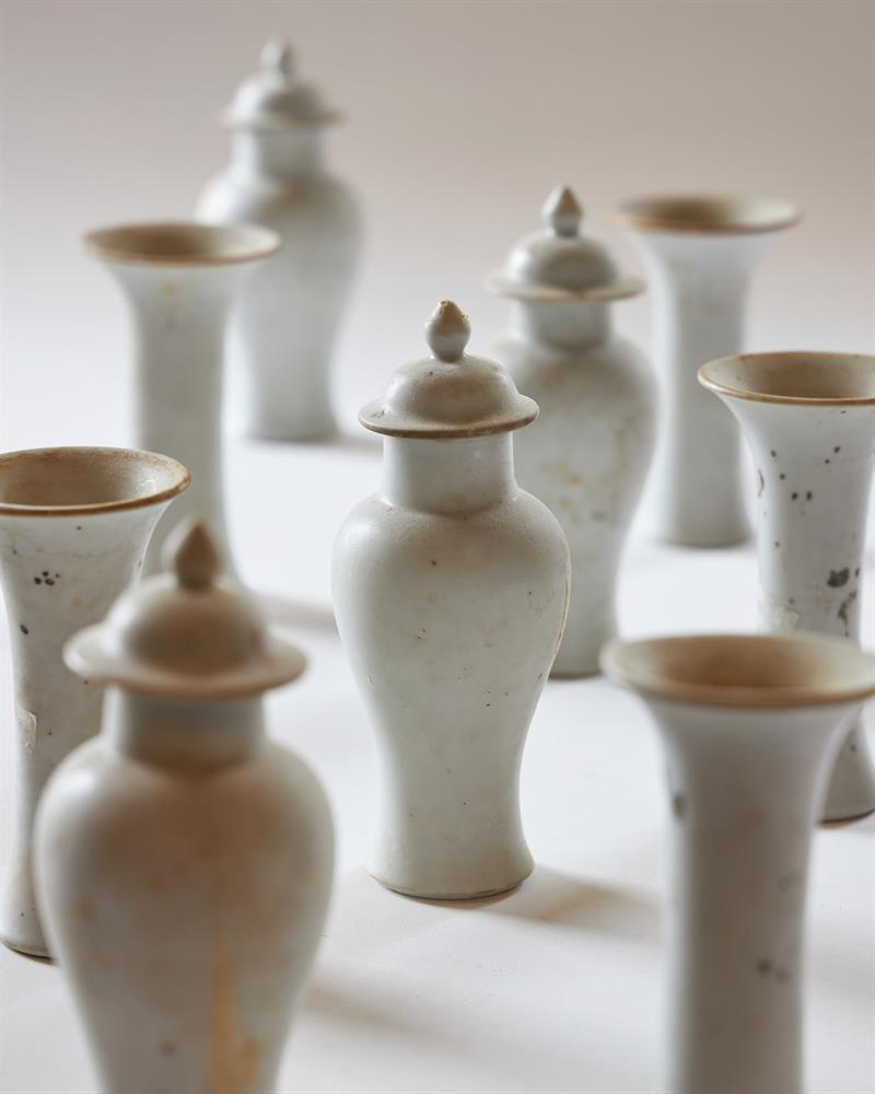 A WHITE PORCELAIN MINIATURE ‘SHIPWRECK’ GARNITURE, CHINESE, 18TH CENTURY - Image 8 of 10