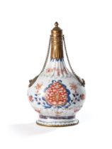 AN IMARI PILGRIM’S BOTTLE WITH GILT MOUNTS CHINESE, 18TH AND EARLY 19TH CENTURY