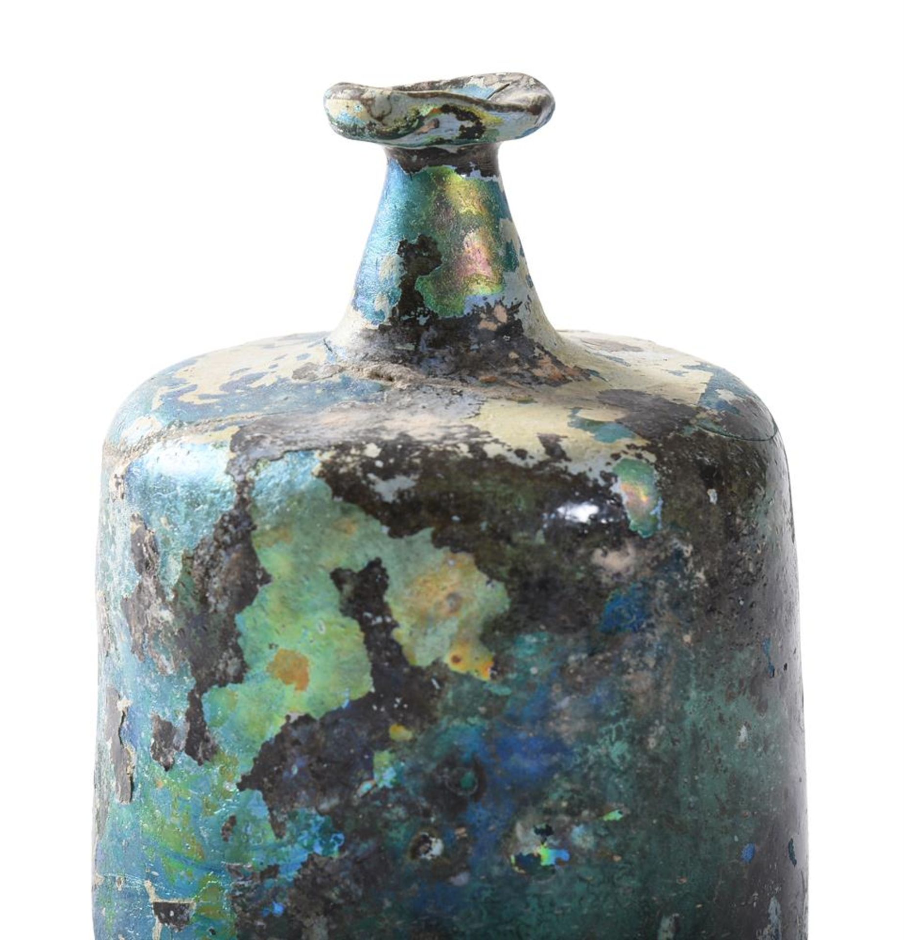 AN ISLAMIC BLOWN BLUE GLASS BOTTLE CIRCA 10TH-12TH CENTURY A.D. - Image 3 of 4