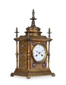 A VICTORIAN BRASS MANTEL CLOCK, LATE 19TH CENTURY