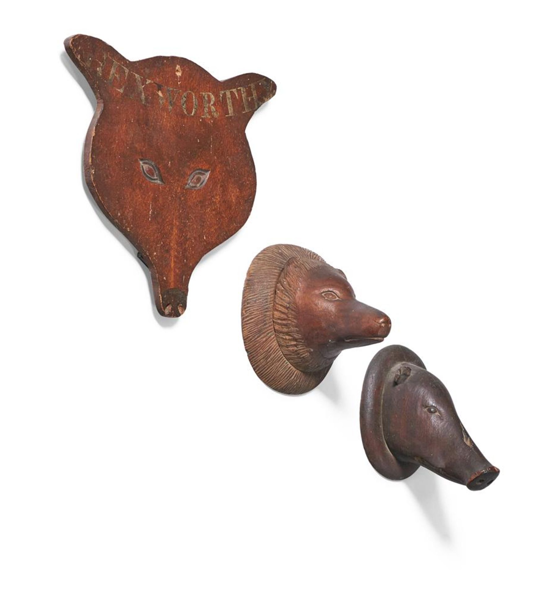 TWO FRENCH CARVED WALNUT GAME TROPHY HEADS, LATE 19TH/EARLY 20TH CENTURY - Bild 3 aus 4