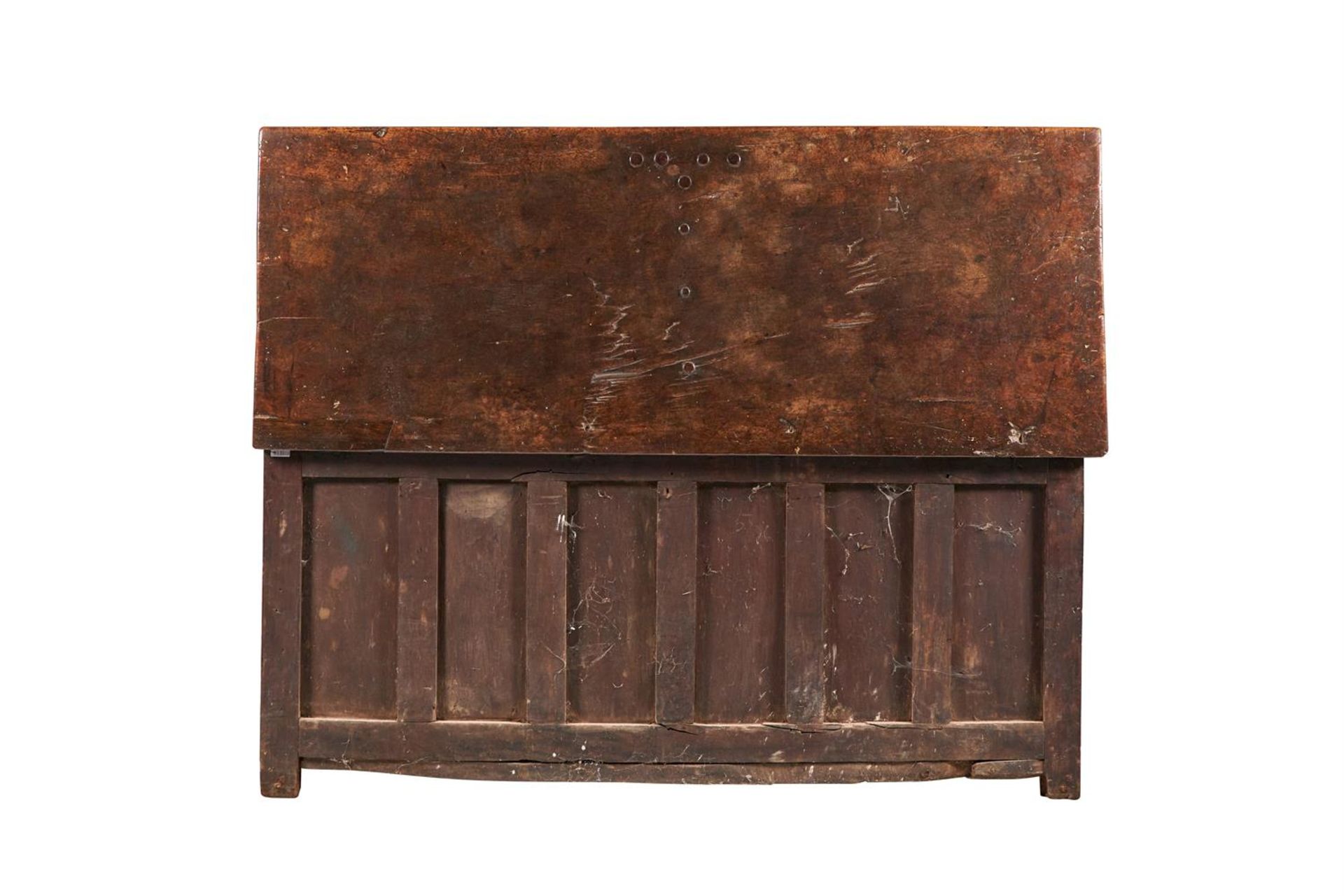 AN OAK COFFER, LATE 16TH/EARLY 17TH CENTURY - Image 4 of 4