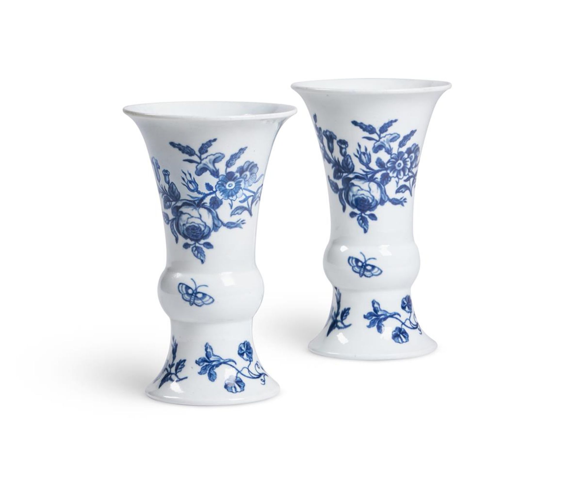 A PAIR OF WORCESTER BLUE AND WHITE PRINTED FLARED VASES, CIRCA 1780