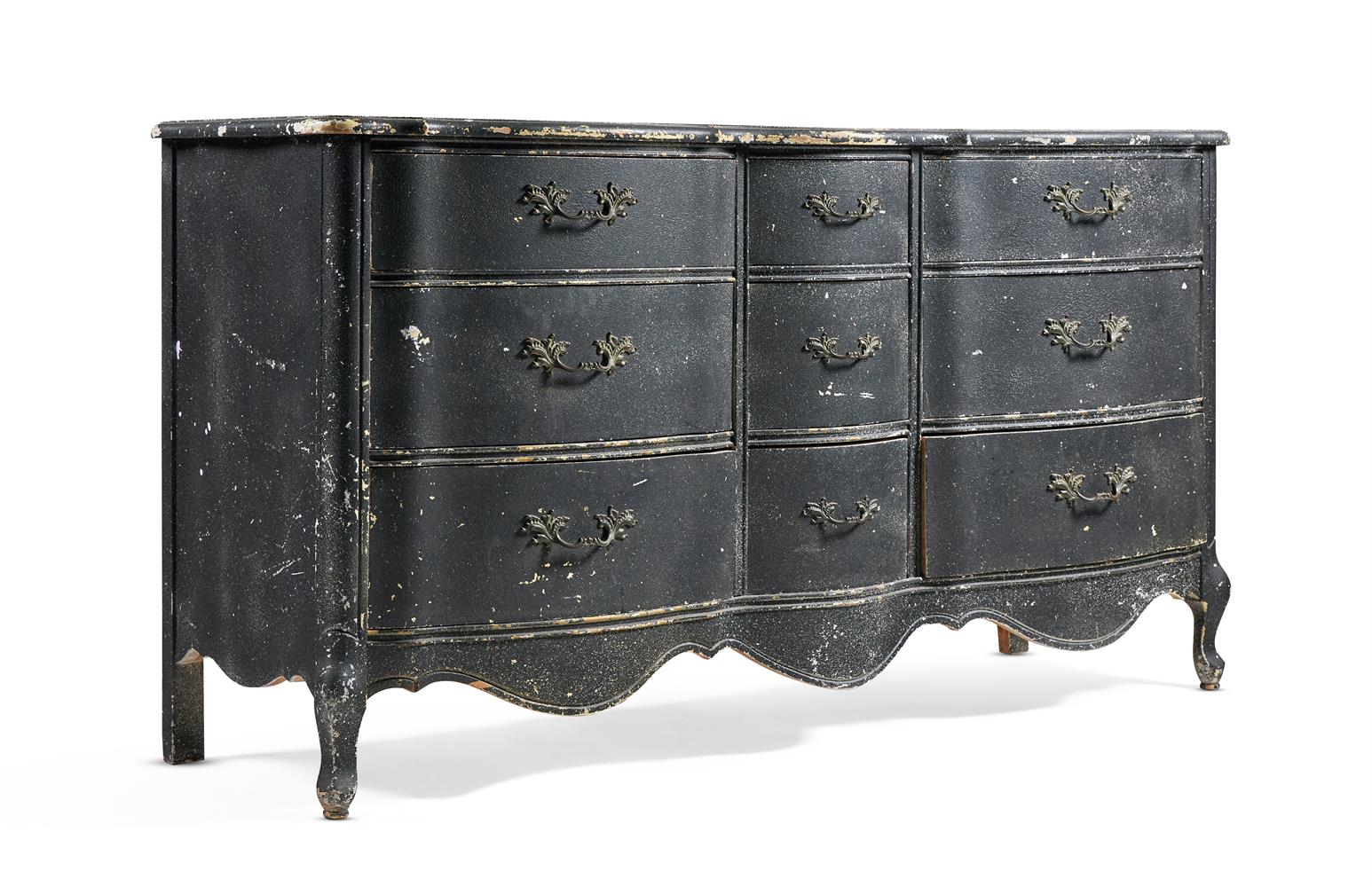 AN AMERICAN COMMODE IN LOUIS XV STYLE, LATE 20TH CENTURY - Image 2 of 3