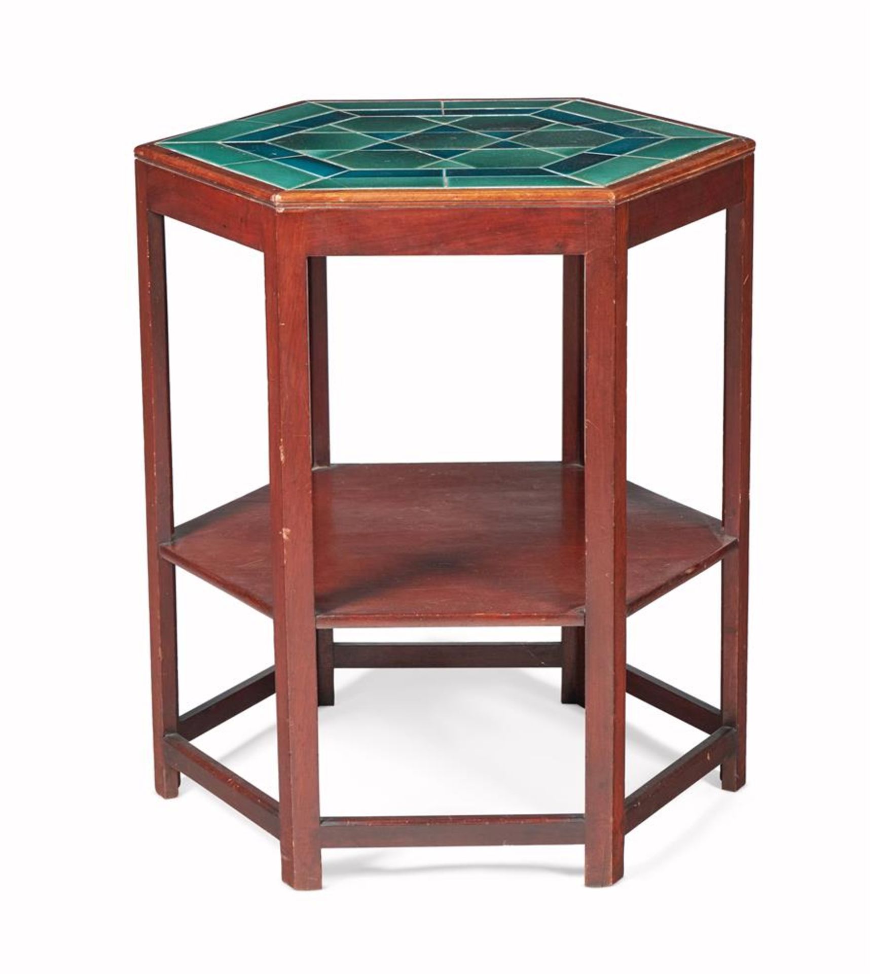 AN ARTS AND CRAFTS MAHOGANY HEXAGONAL TABLE IN THE MANNER OF LIBERTY AND CO., EARLY 20TH CENTURY - Bild 3 aus 4