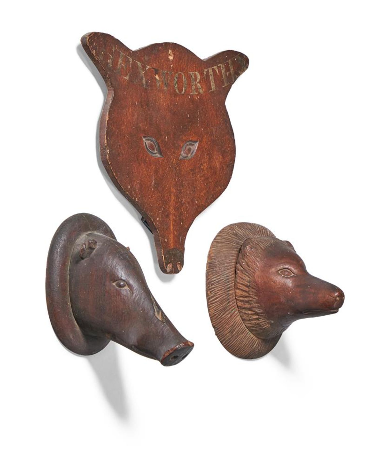 TWO FRENCH CARVED WALNUT GAME TROPHY HEADS, LATE 19TH/EARLY 20TH CENTURY - Bild 4 aus 4