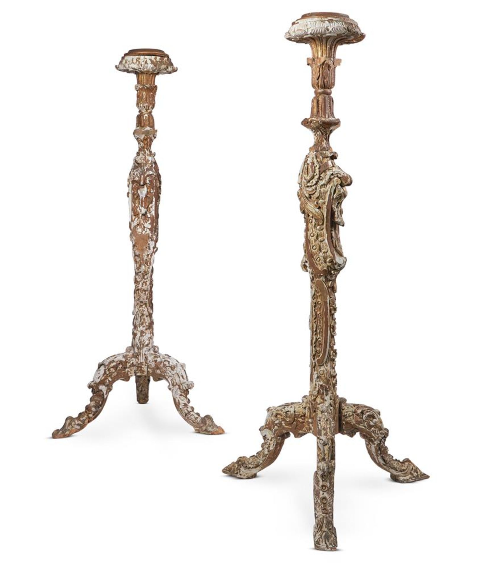 A PAIR OF CARVED POPLAR GILTWOOD TORCHERES, ITALIAN OR GERMAN, MID 18TH CENTURY - Image 2 of 3