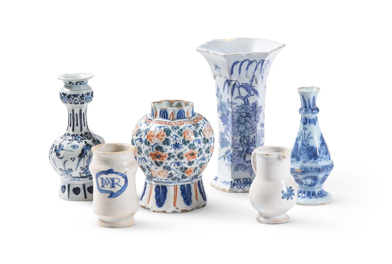 A SELECTION OF TIN-GLAZED EARTHENWARE, 18TH AND 19TH CENTURIES