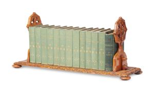 A VICTORIAN ADJUSTABLE BOOKSHELF, LATE 19TH CENTURY