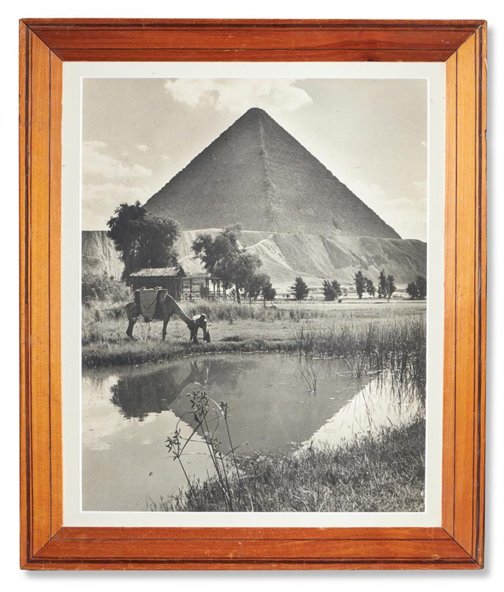 A GROUP OF PHOTOGRAPHIC PRINTS DEPICTING SCENES FROM EGYPT, LATE 19TH AND EARLY 20TH CENTURY - Image 4 of 5