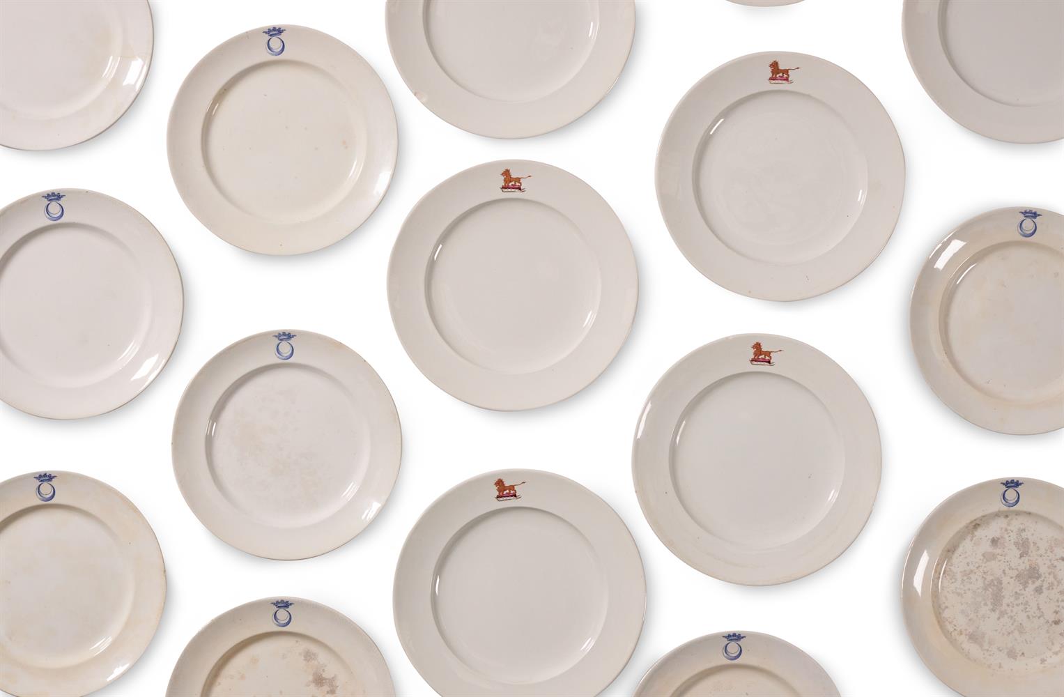 SEVEN COPELAND POTTERY CRESTED DINNER PLATESMID 19TH CENTURYImpressed marks - Image 3 of 5