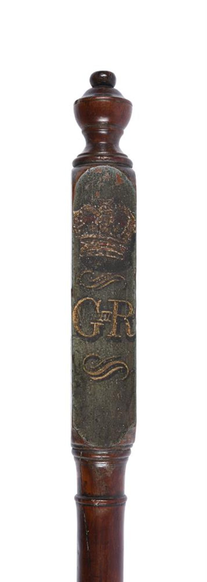 A GEORGE III WEST COUNTRY PAINTED WALNUT TRUNCHEON - Image 4 of 5