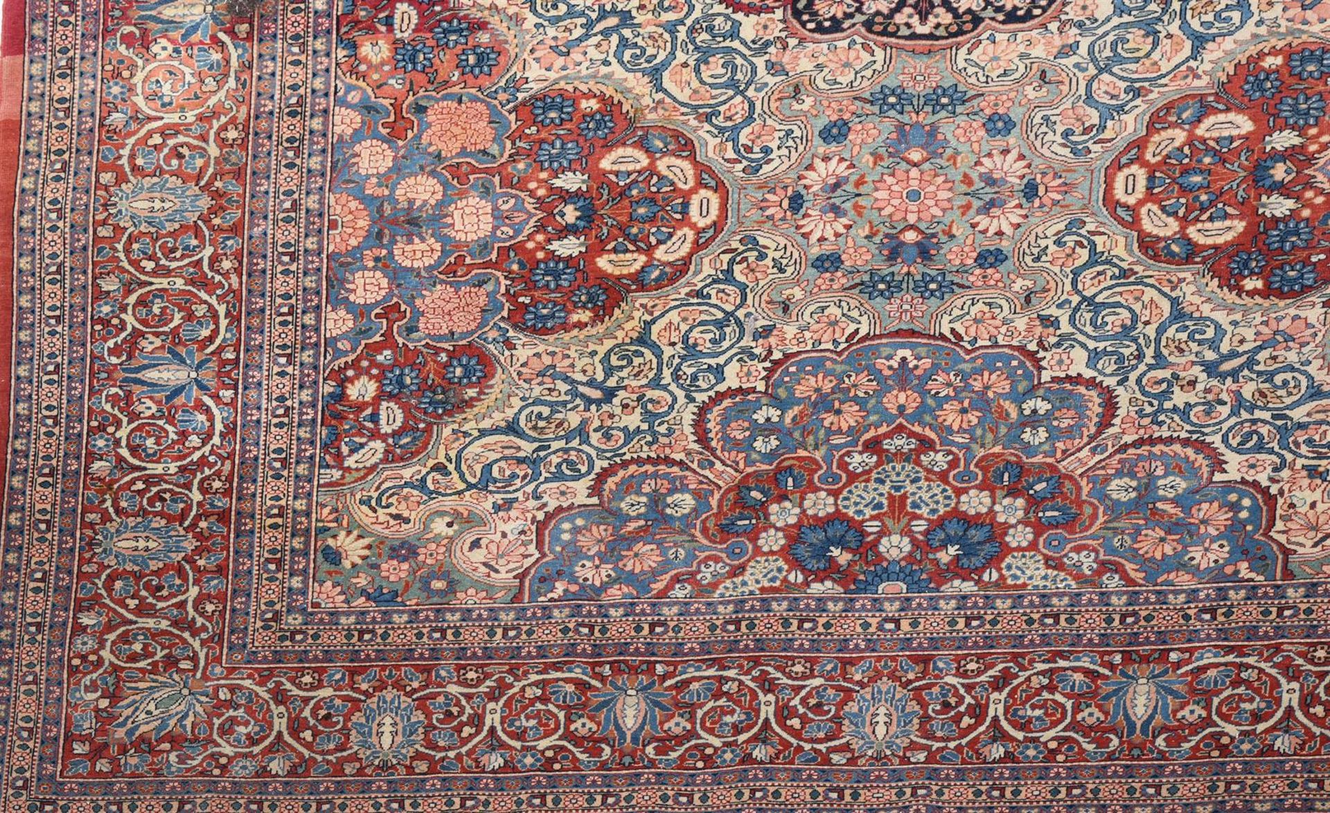 A KASHAN RUG - Image 2 of 3