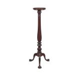 A LARGE CARVED MAHOGANY TORCHERE STANDIN GEORGE II STYLE