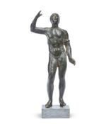 AFTER THE ANTIQUE- AN ITALIAN BRONZE FIGURE OF A MAN, 19TH CENTURY