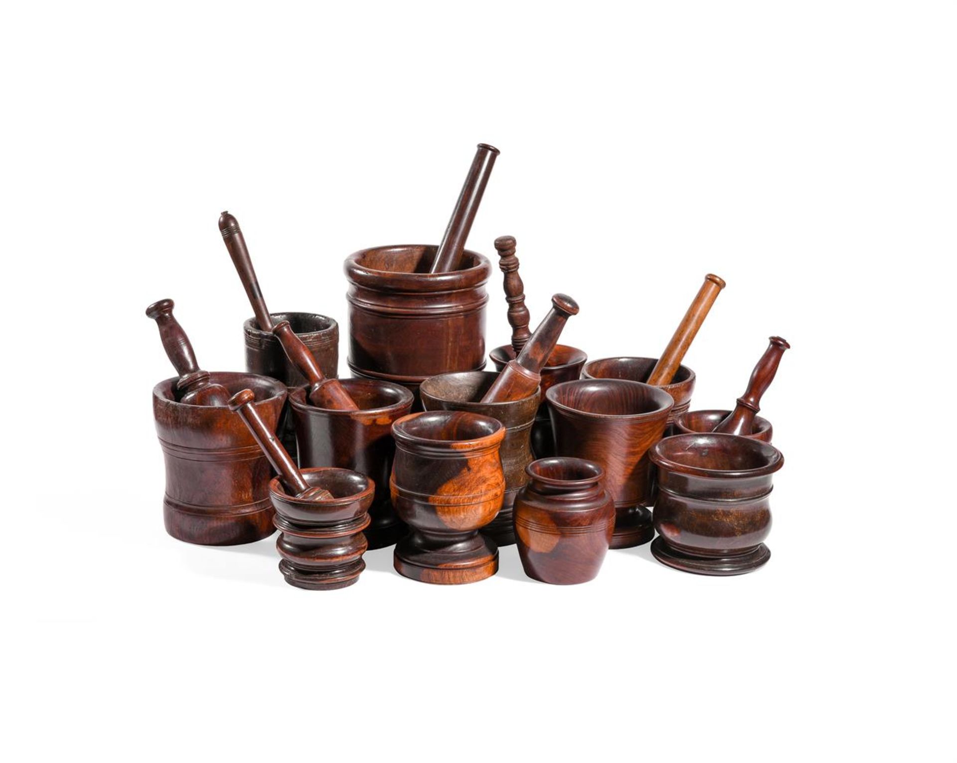 A GOOD COLLECTION OF ENGLISH AND DUTCH LIGNUM VITAE MORTARS AND PESTLES, 18TH/19TH CENTURY