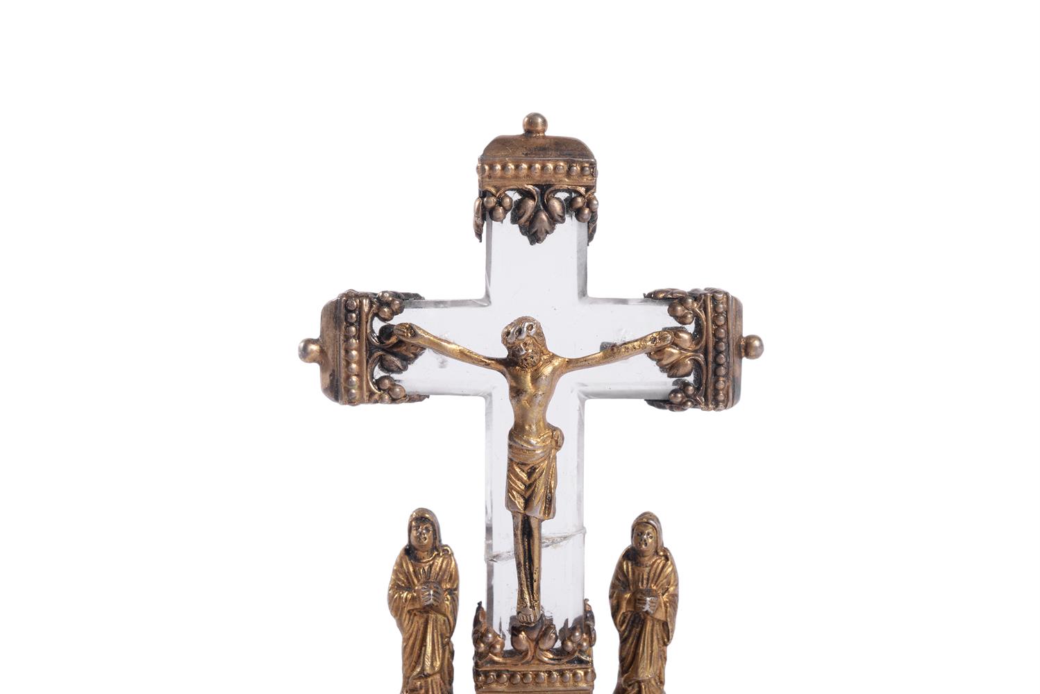 AN AUSTRO-GERMAN ROCK CRYSTAL & SILVER GILT CRUCIFIXION GROUP - Image 3 of 3