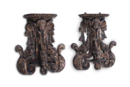 A PAIR OF CARVED SOFTWOOD WALL BRACKETS, ENGLISH, 17TH CENTURY