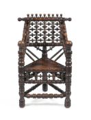 AN OAK TURNERS ARMCHAIR, LATE 19TH OR 20TH CENTURY