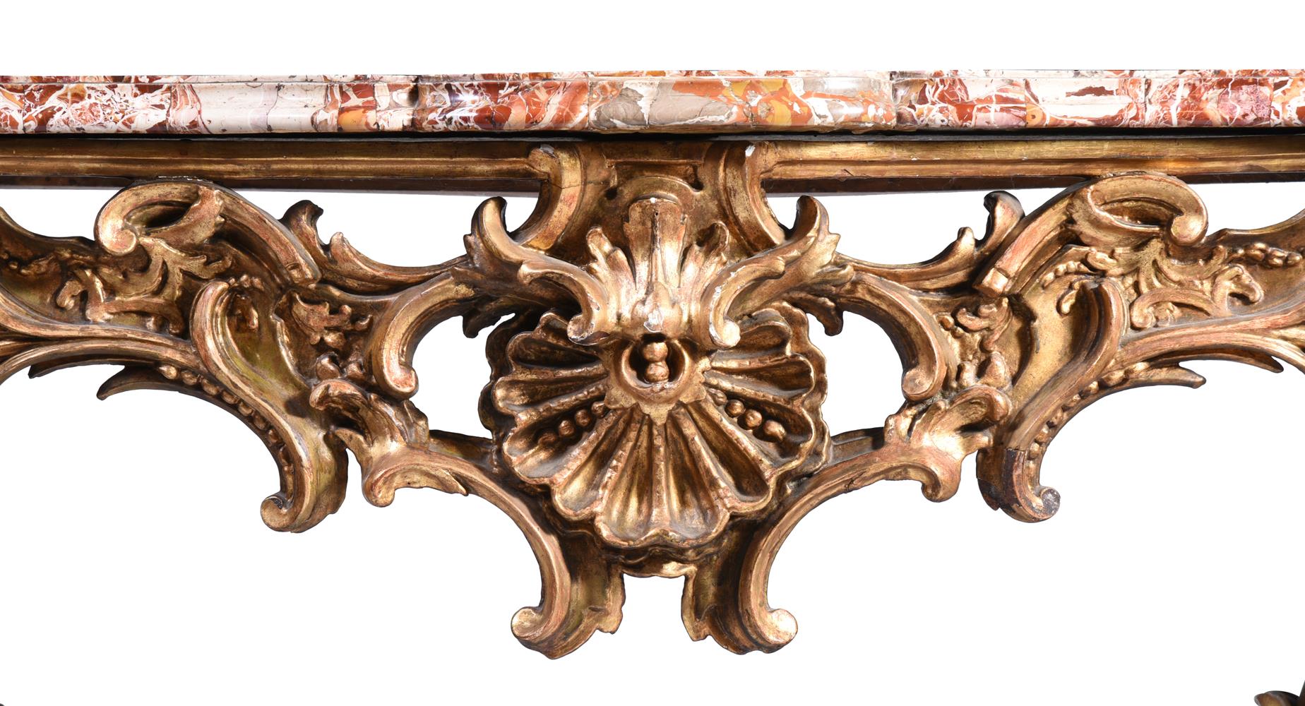 AN ITALIAN CARVED GILTWOOD SERPENTINE CONSOLE TABLE, 18TH CENTURY - Image 5 of 6