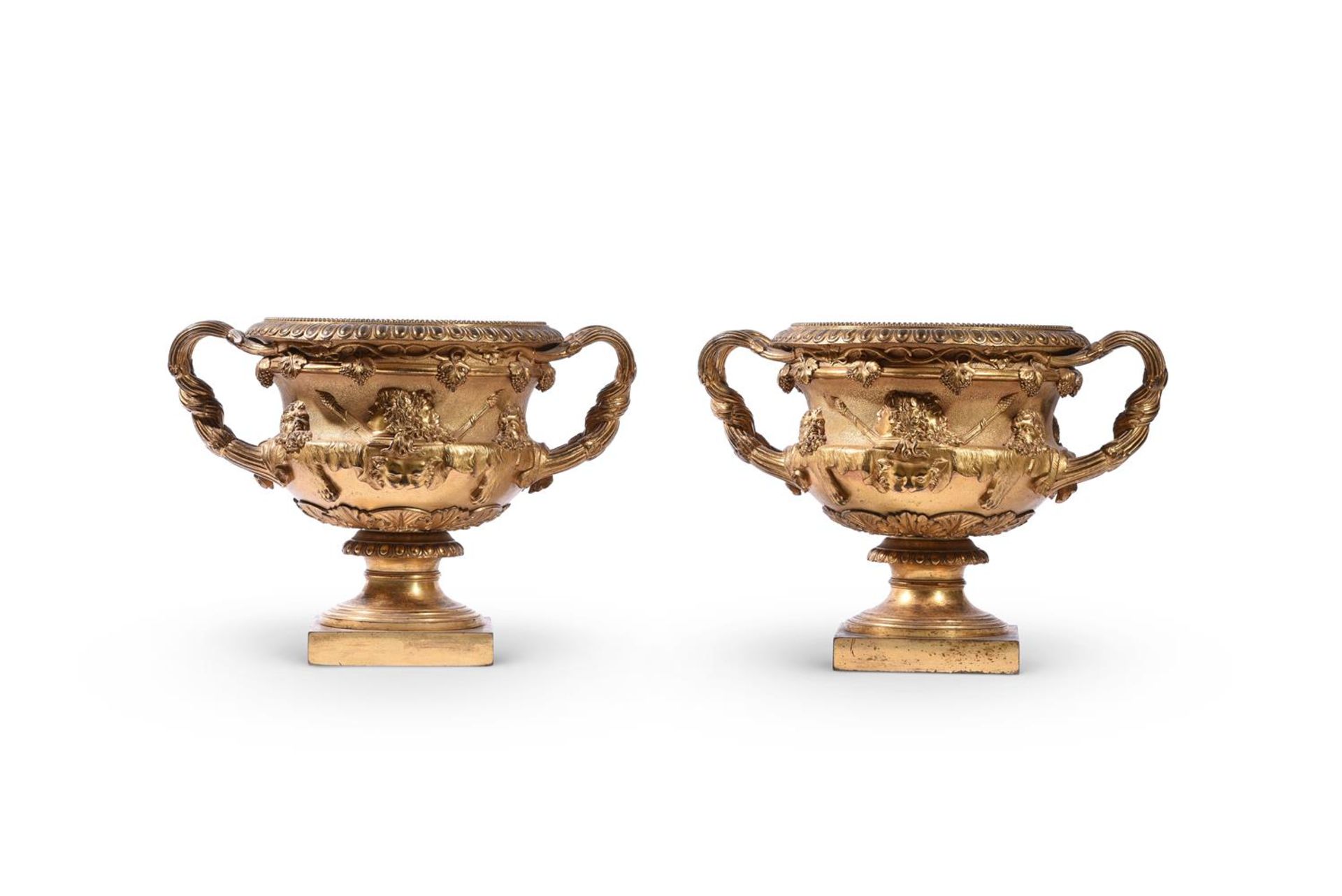 AFTER THE ANTIQUE, A PAIR OF REGENCY ORMOLU WARWICK VASES, EARLY 19TH CENTURY - Image 2 of 4