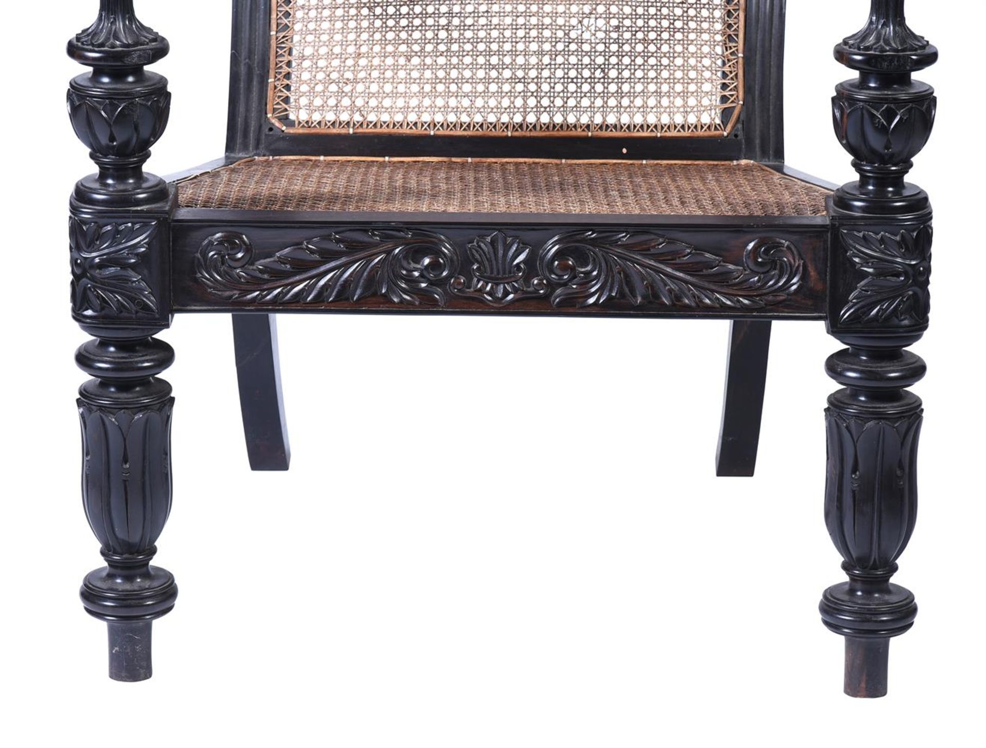 Y A CEYLONESE CARVED EBONY ARMCHAIR, PROBABLY GALLE DISTRICT, FIRST HALF 19TH CENTURY - Image 4 of 5