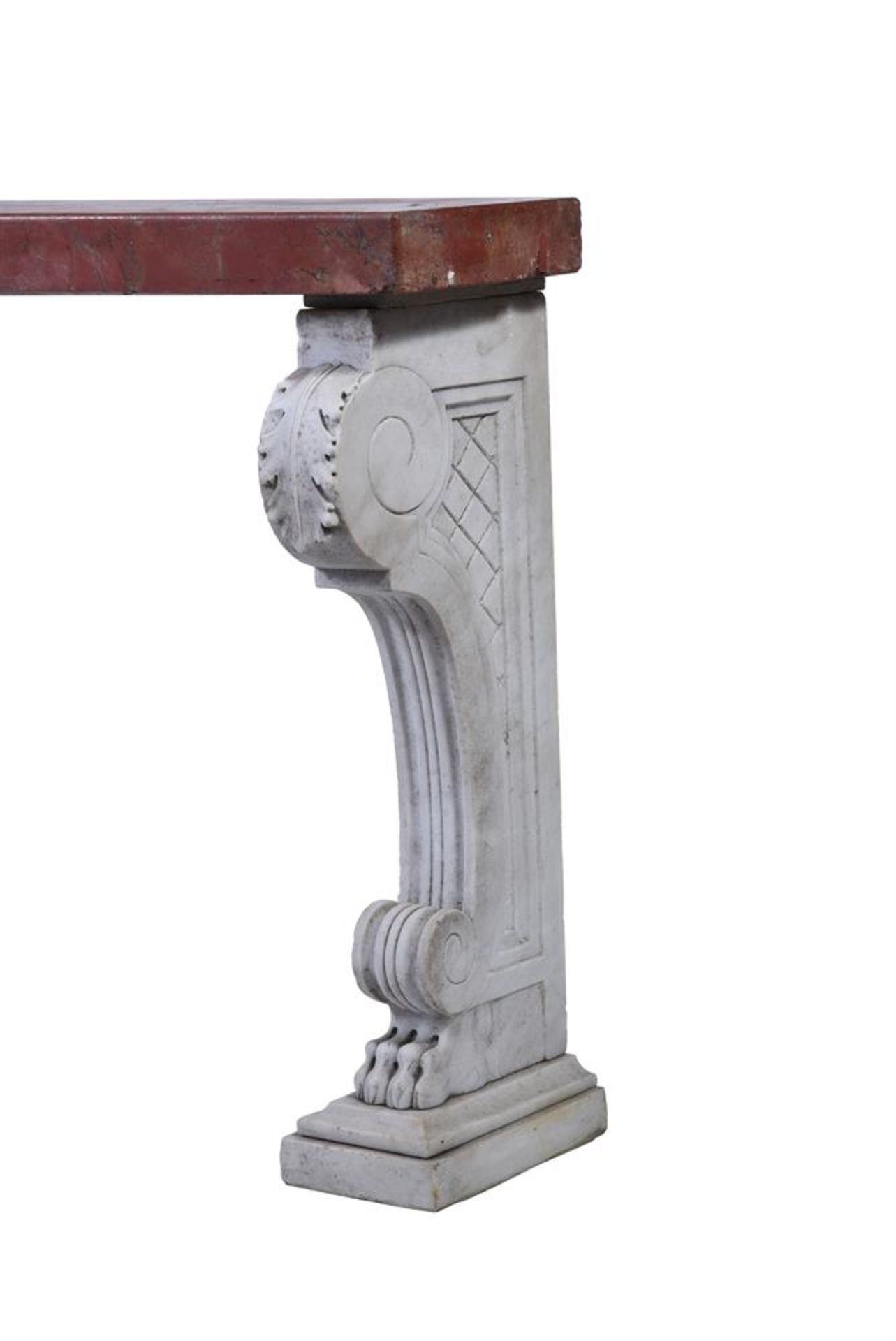 AN ITALIAN SMALL RED AND WHITE CARRARA MARBLE BENCH, 19TH CENTURY - Bild 3 aus 3