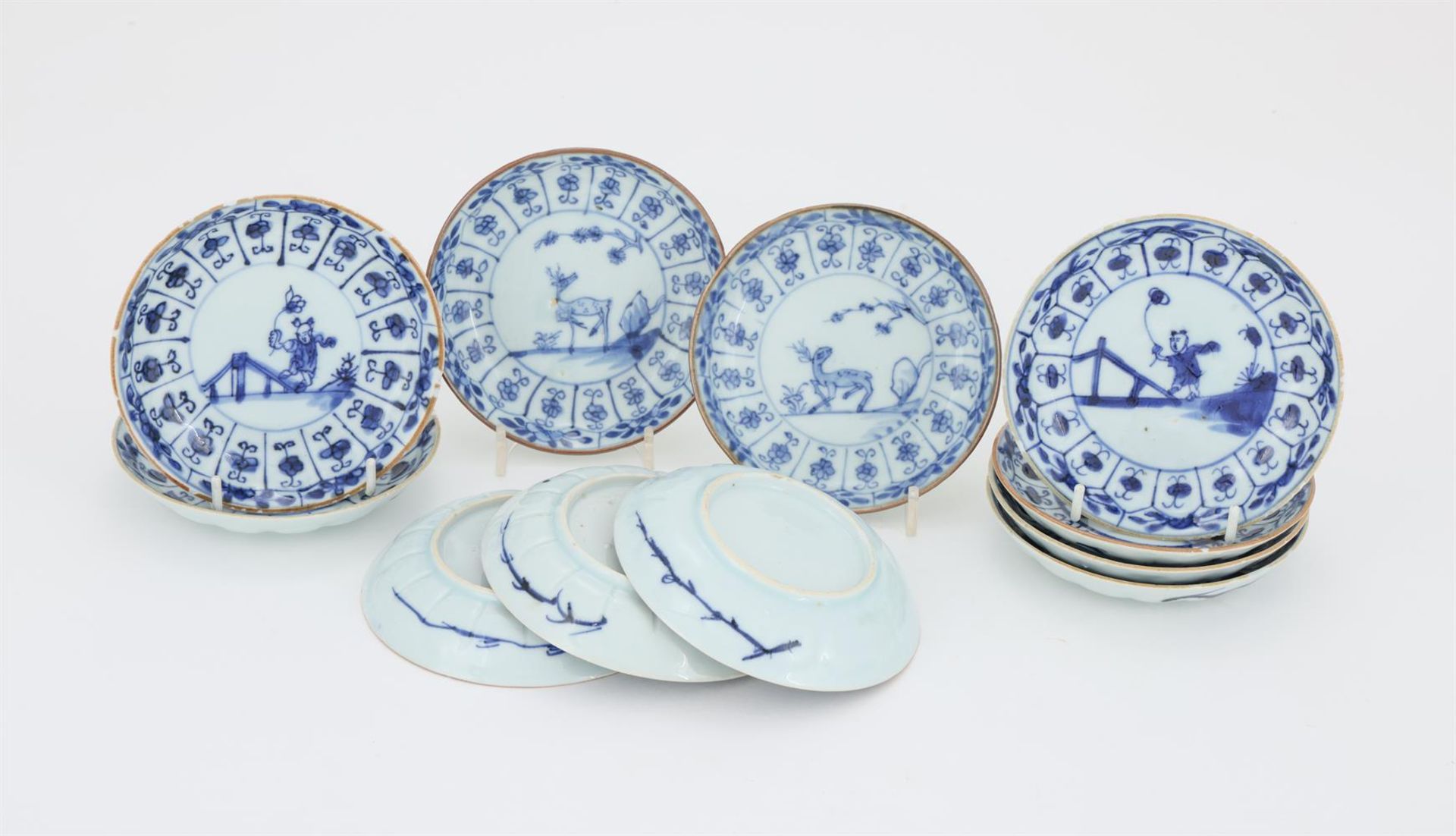 Eleven Chinese blue and white saucers - Bild 2 aus 2