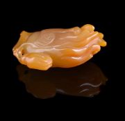 A Chinese yellow agate 'Buddha's hand' finger citrus snuff bottle
