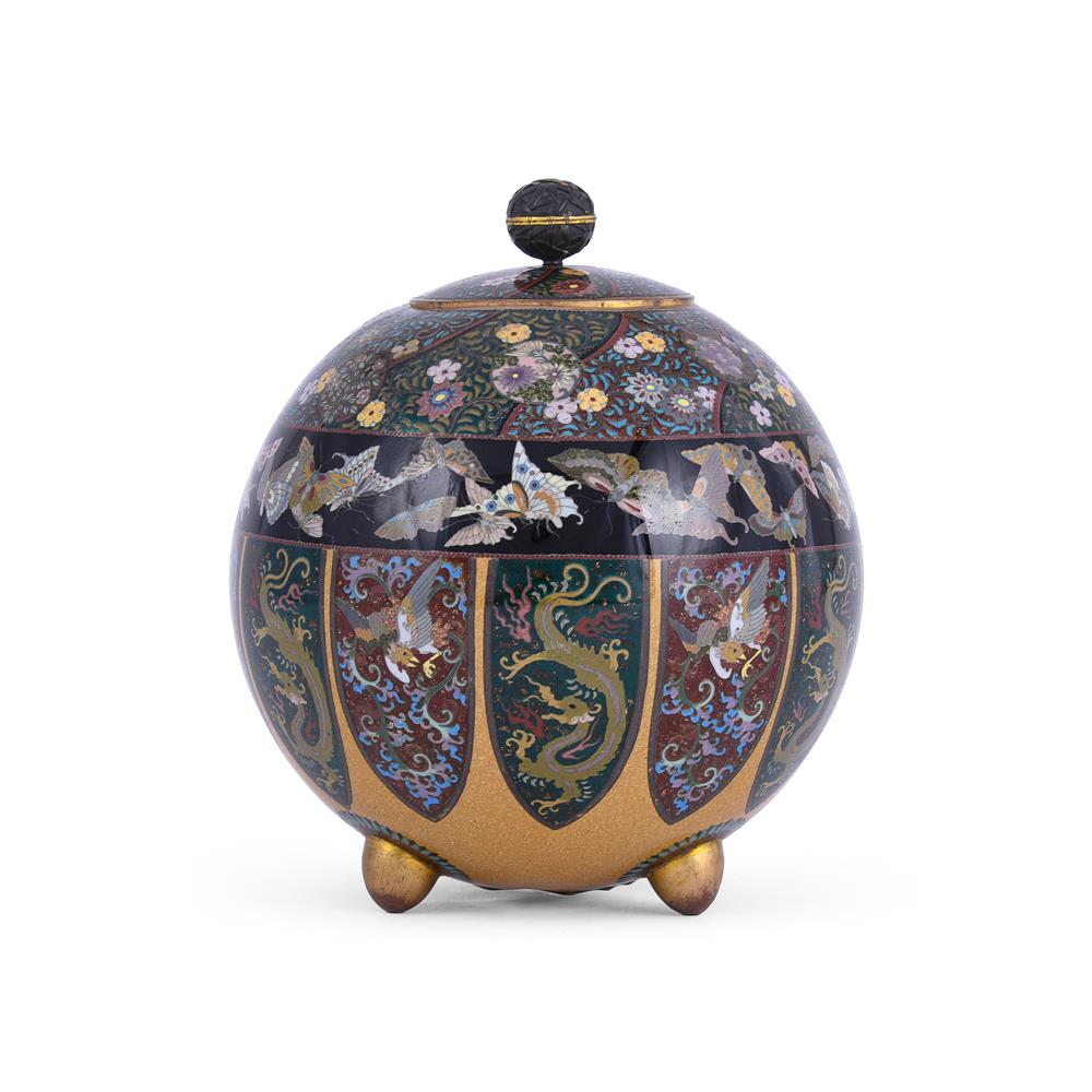 A Japanese Cloisonné Enamel Vase and Cover - Image 3 of 4