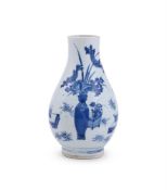 A Chinese blue and white 'hundred antiques' vase