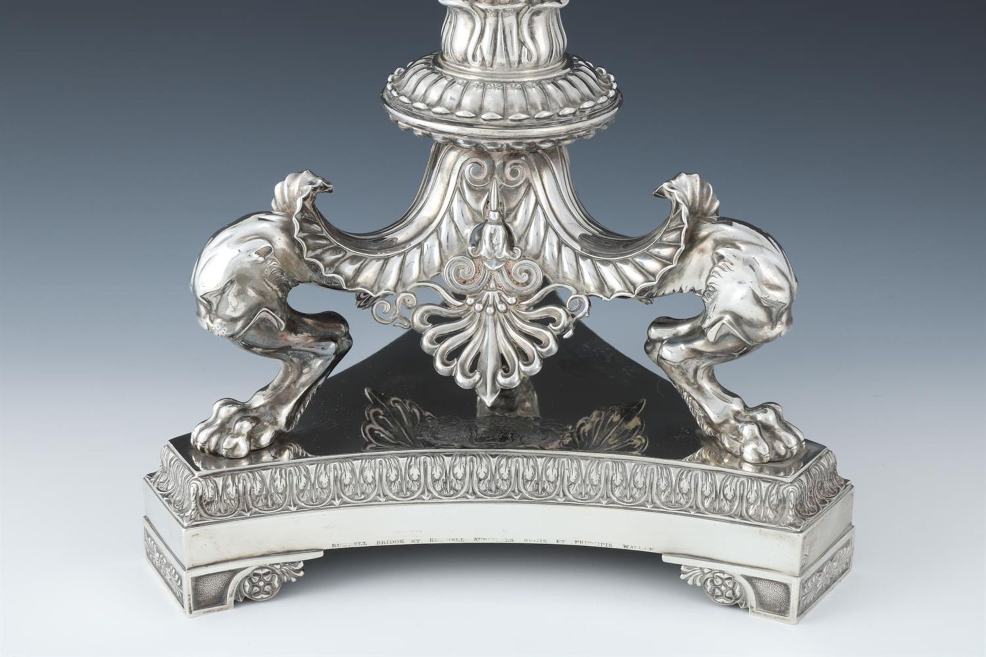 A GEORGE III SILVER CENTREPIECE - Image 6 of 9