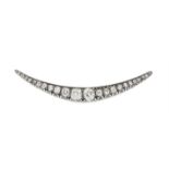 A LATE VICTORIAN DIAMOND CRESCENT BROOCH