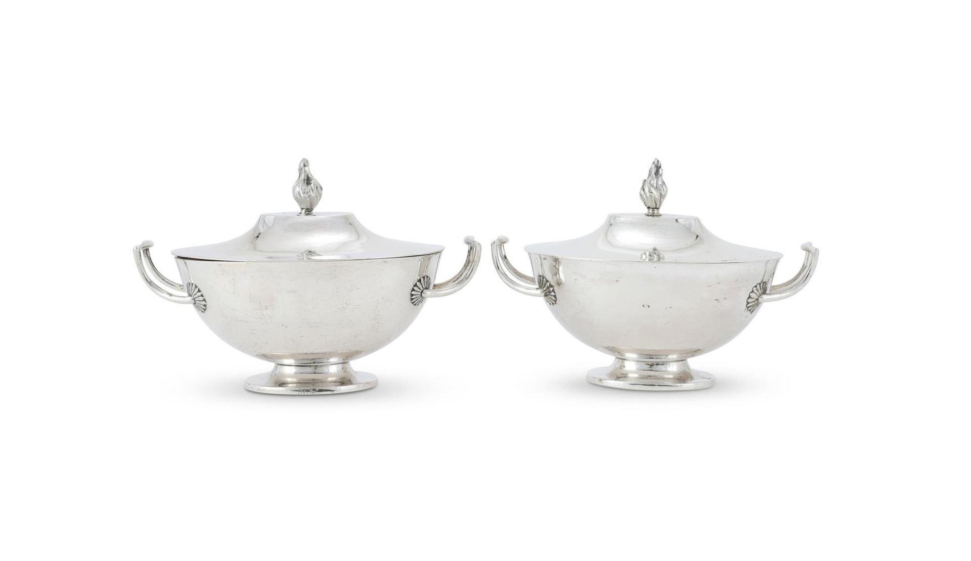 A MATCHED PAIR OF SWEDISH SILVER OVAL SAUCE TUREENS AND COVERS - Image 2 of 3