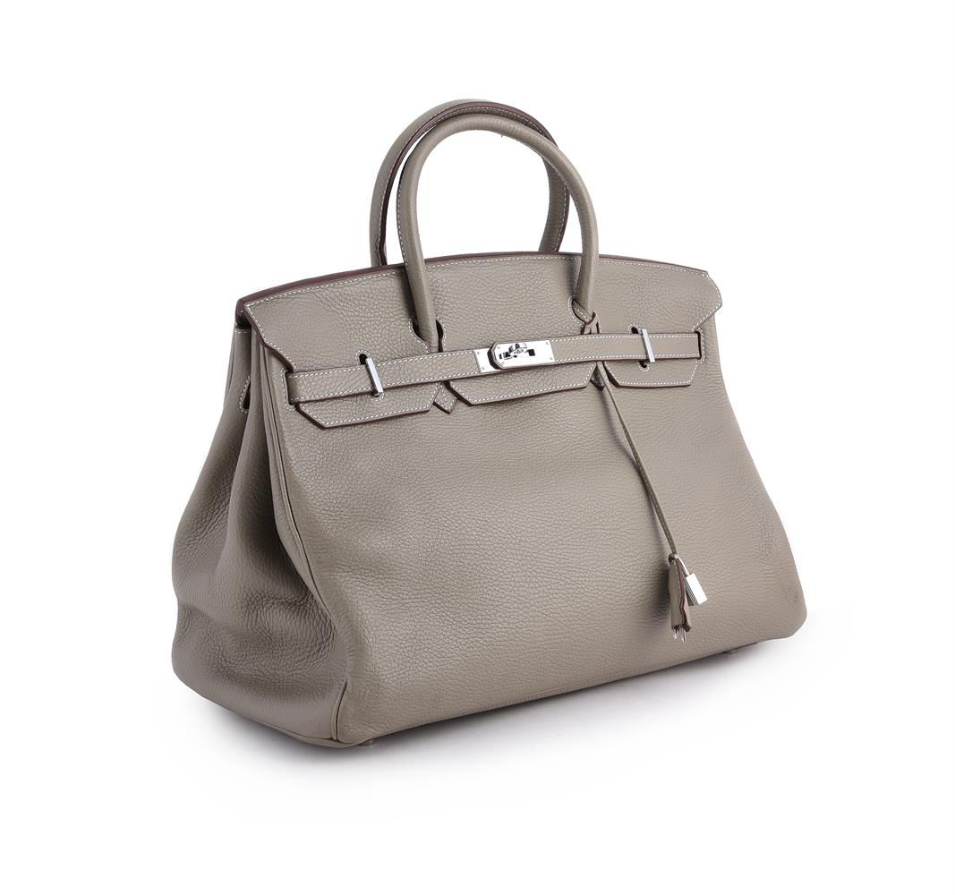 HERMÈS, BIRKIN 40, A GREY TOGO LEATHER HANDBAG, CIRCA 2008 - Image 2 of 5