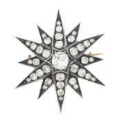 A LATE 19TH/EARLY 20TH CENTURY DIAMOND STAR BROOCH/PENDANT, CIRCA 1900