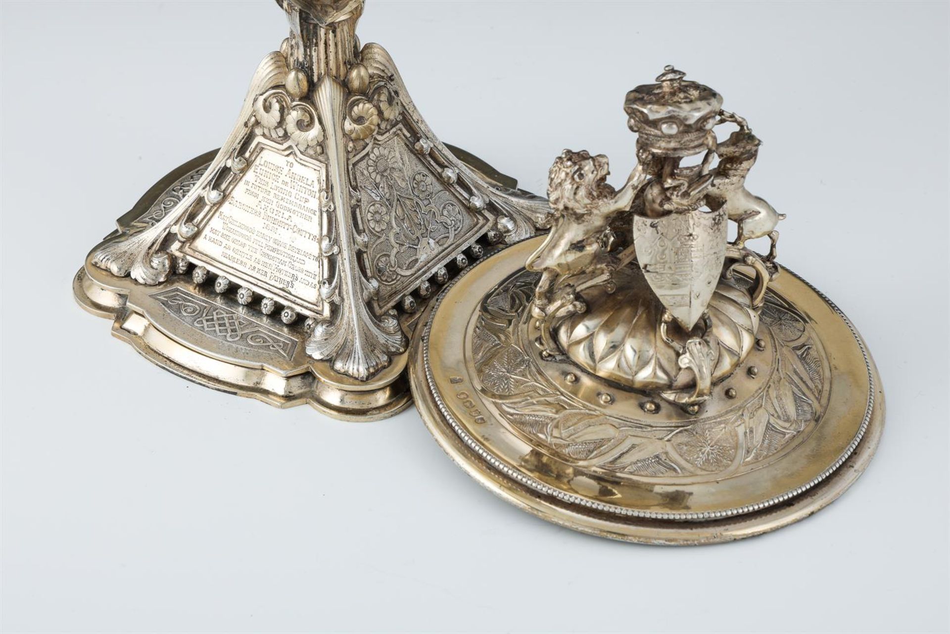 A VICTORIAN SILVER LOVING CUP AND COVER - Image 4 of 6