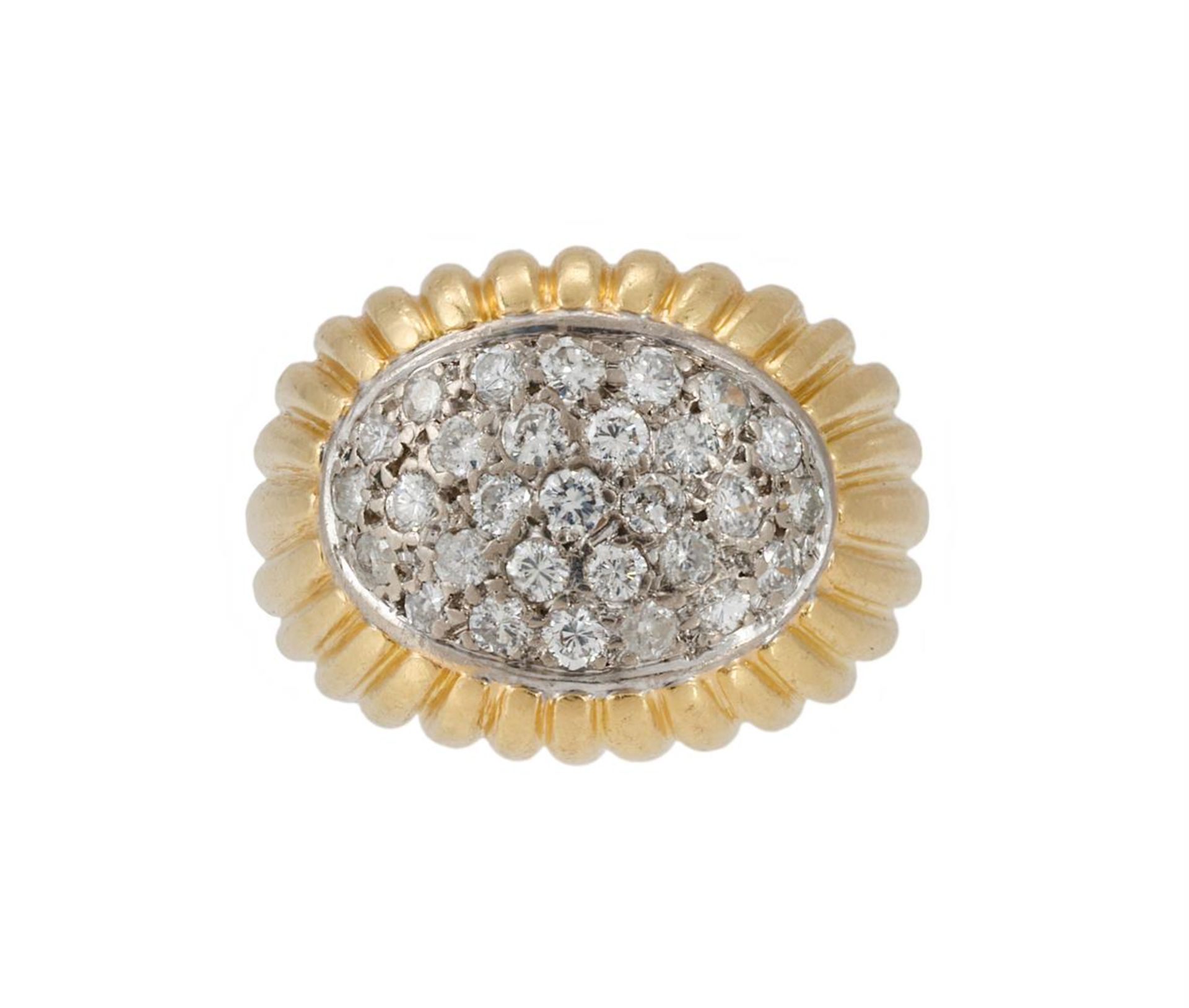 A DIAMOND BOMBÉ DRESS RING