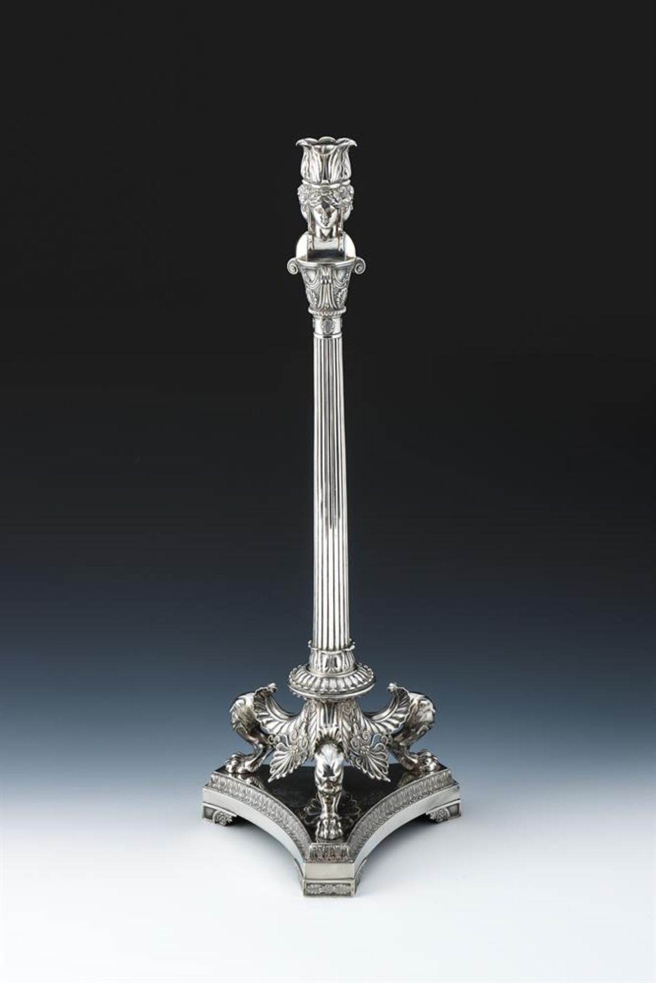 A GEORGE III SILVER CENTREPIECE - Image 3 of 9