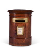 AN EDWARDIAN OAK AND BRASS MOUNTED DOMESTIC POST BOX, CIRCA 1905