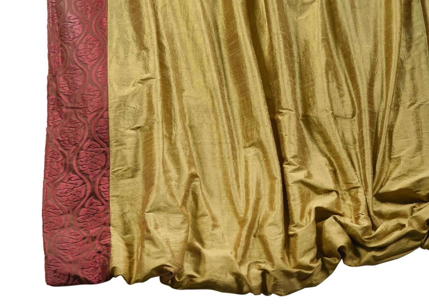 FOUR PAIRS OF PART SILK RED AND GREEN CURTAINS, 20TH CENTURY - Image 5 of 6